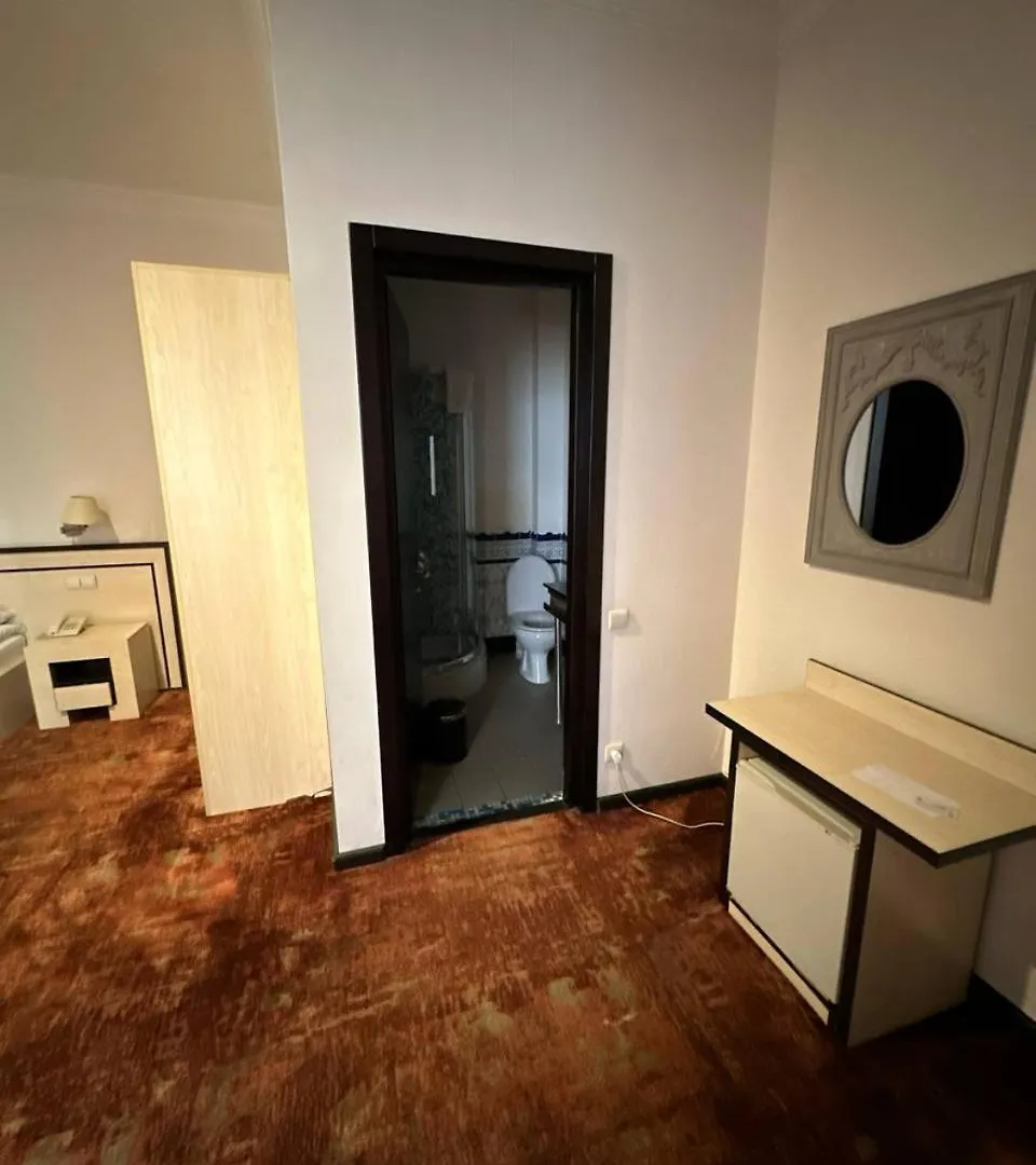 ***  Hotel Rike Park Tiflis Gürcistan